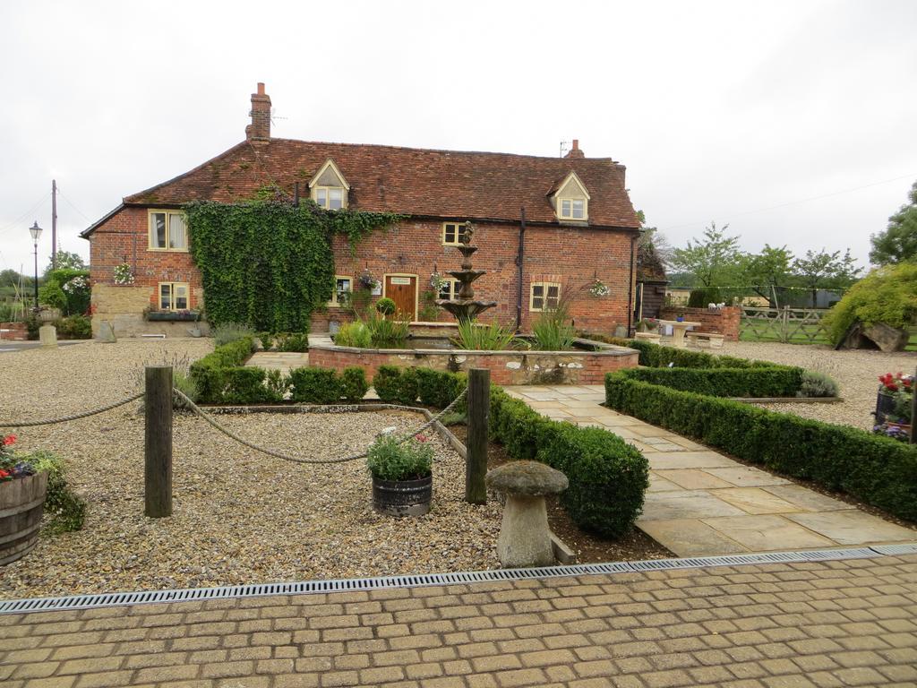 Villa Common Leys Farm Waterperry Habitación foto